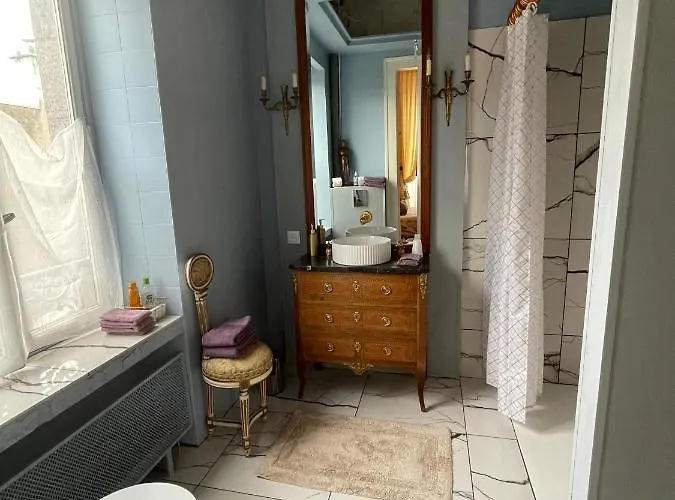 Maison D'hercule * Mayenne